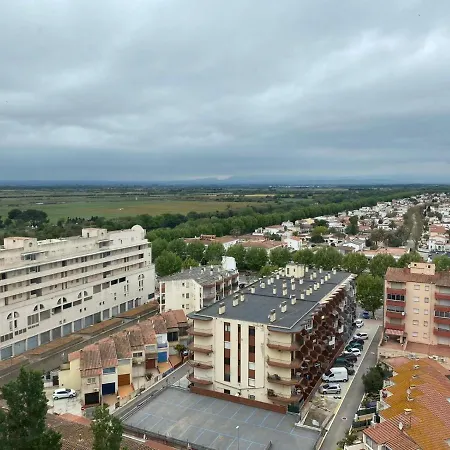 Gloria Crespo Edifici Sylvia Blue Empuriabrava